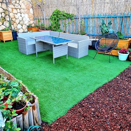 ירושלים Pleasant Cozy Sunny Room With Garden מראה חיצוני תמונה