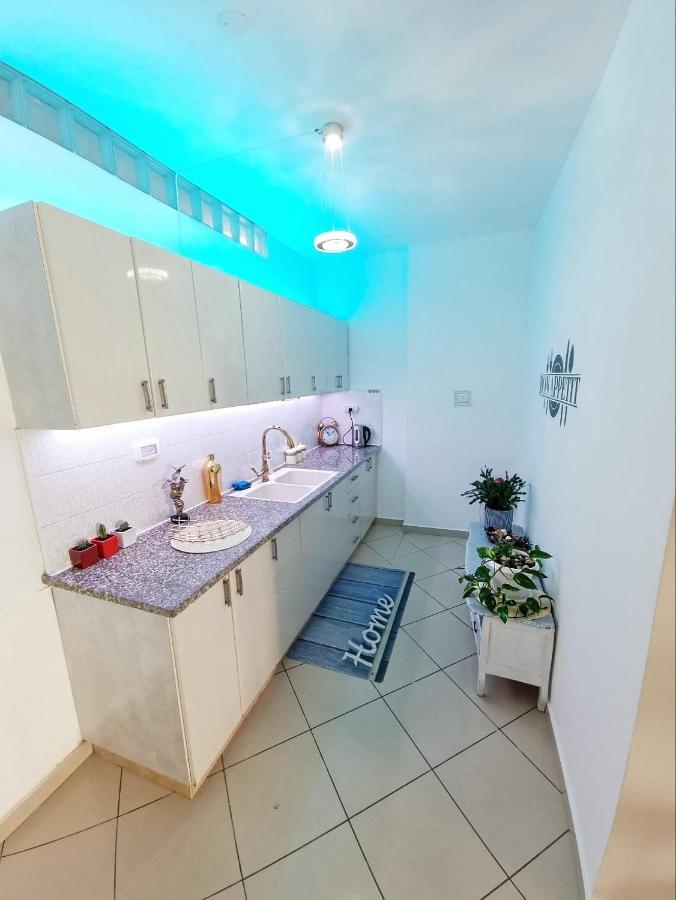 ירושלים Pleasant Cozy Sunny Room With Garden מראה חיצוני תמונה